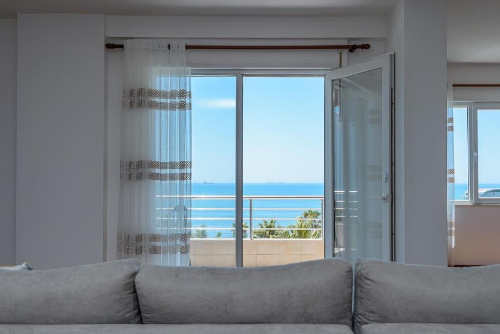 Grand View Apartment Durrës Exteriör bild