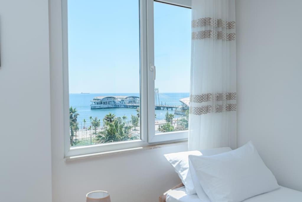Grand View Apartment Durrës Exteriör bild