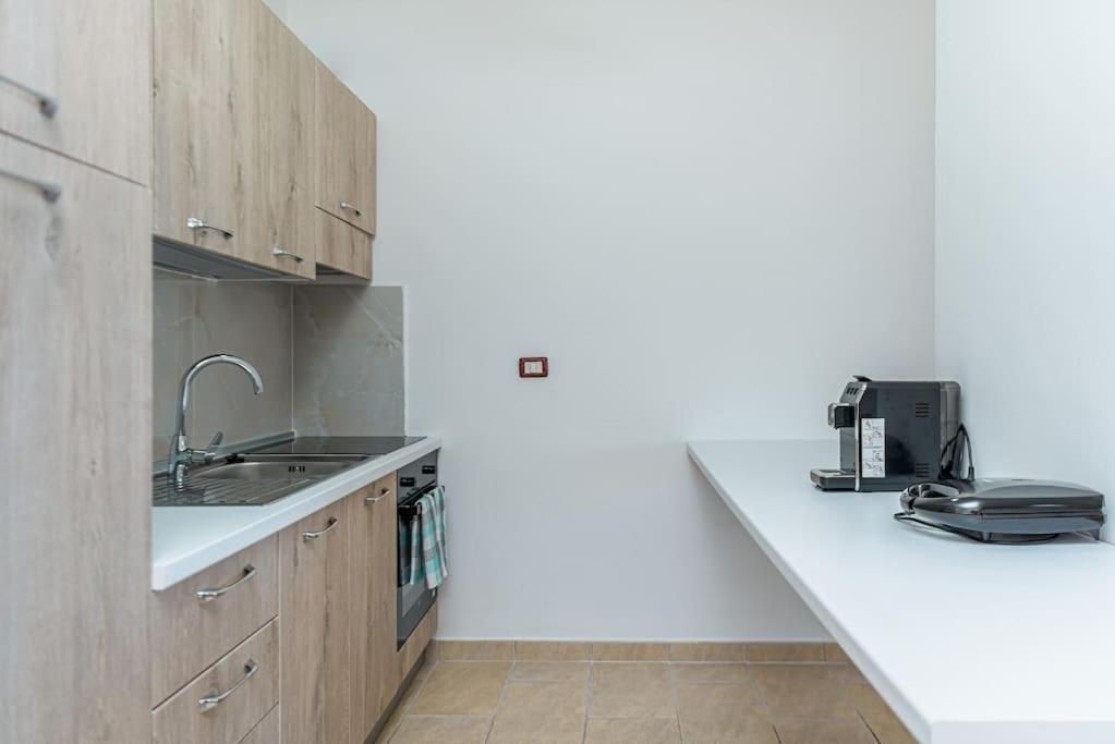 Grand View Apartment Durrës Exteriör bild